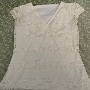 This is a really cute white shirt